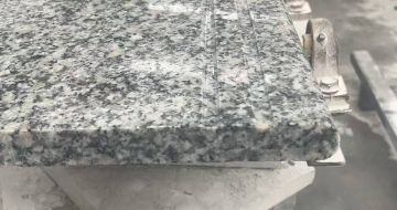 上饶芝麻白楼梯踏步 芙蓉白
