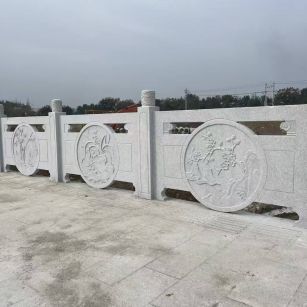 上饶芝麻白河道栏杆 石材栏杆