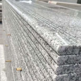 上饶芝麻白楼梯踏步 花岗岩楼梯板材