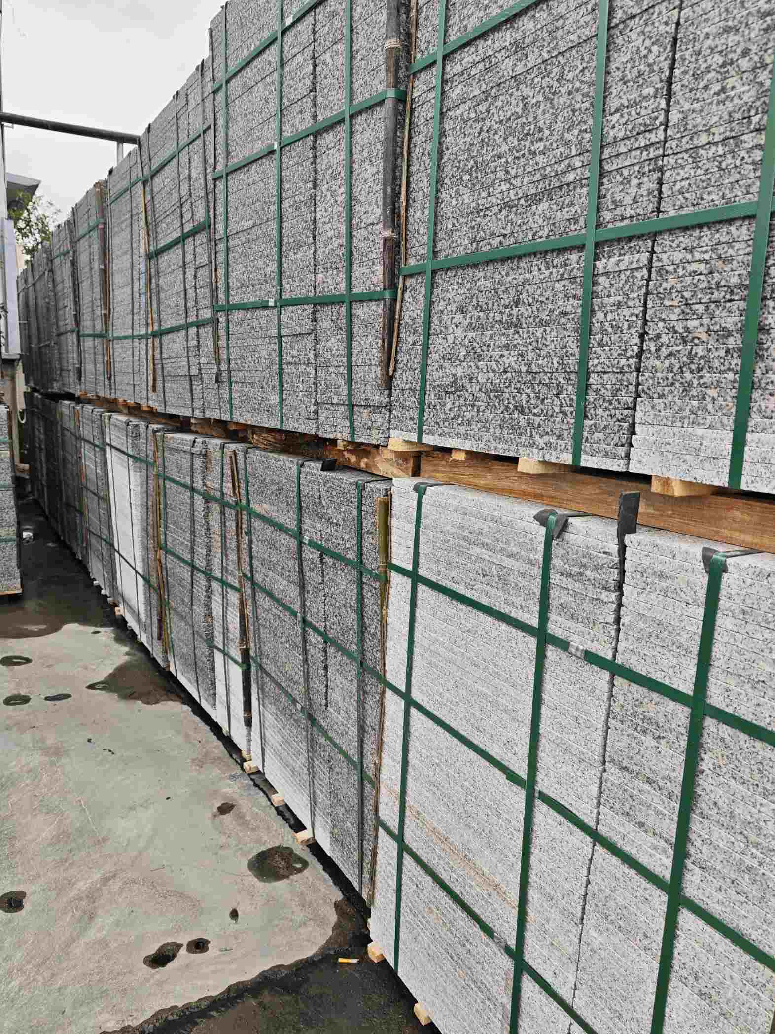 上饶芙蓉白地铺石，石材地铺石