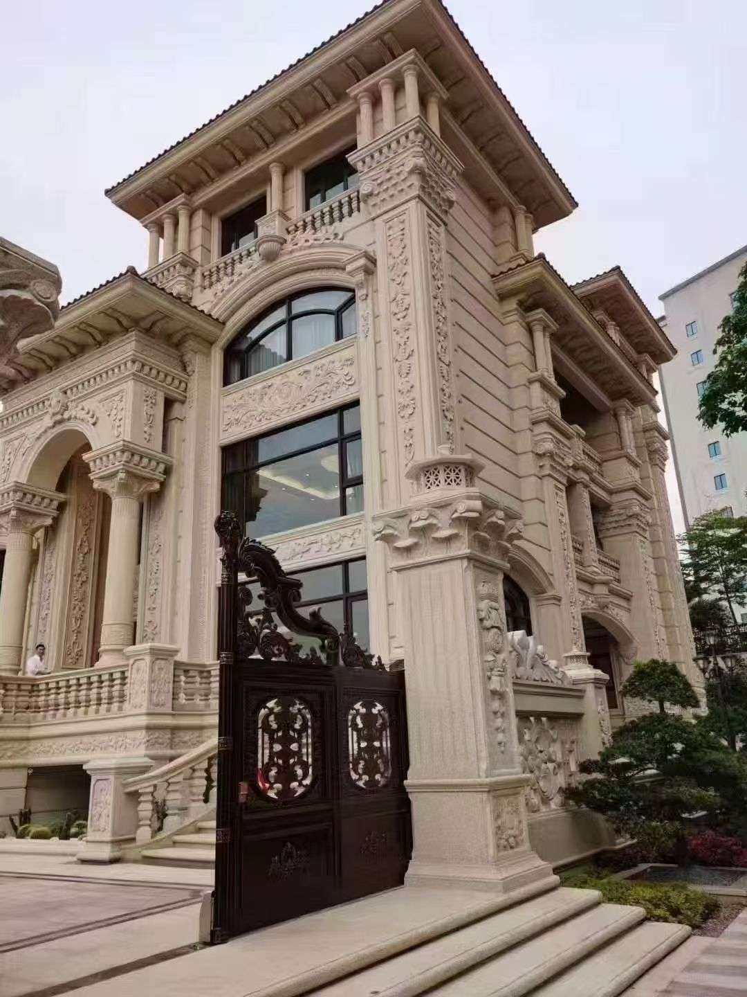 上饶黄金麻别墅外墙异形定制