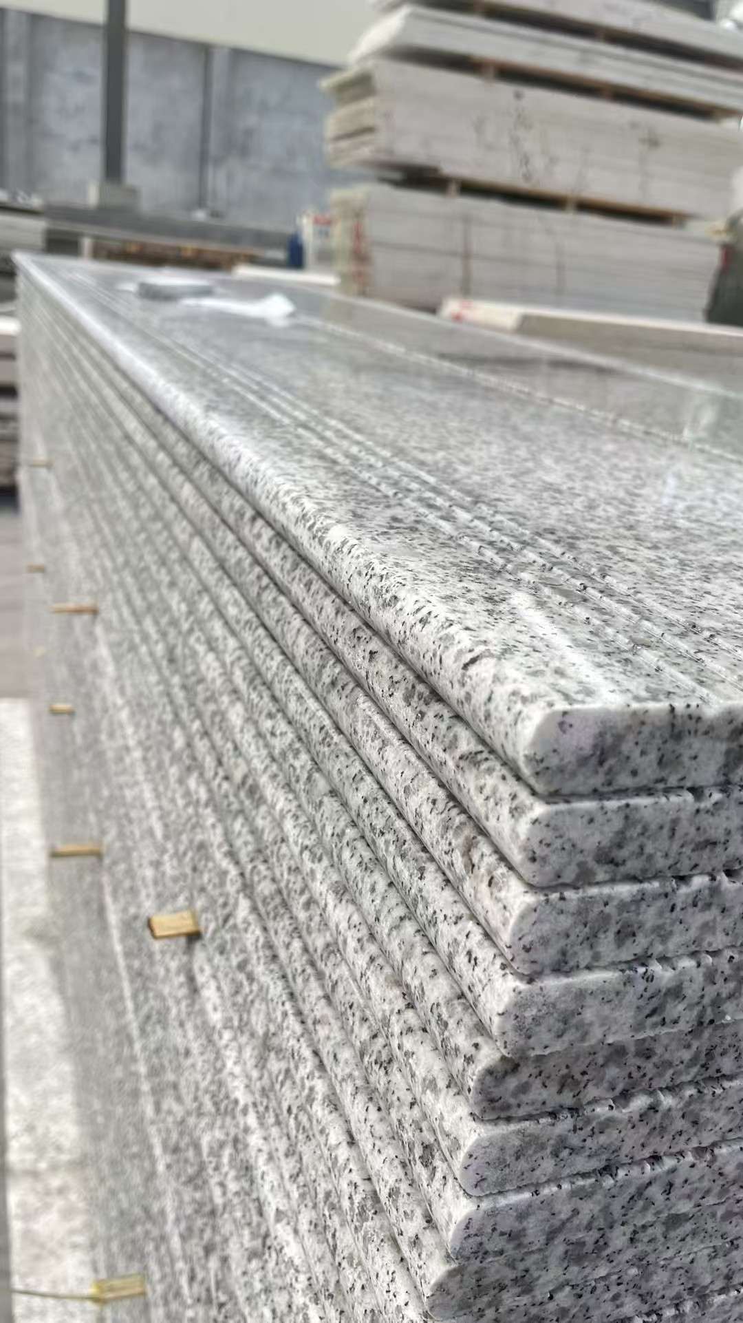 上饶芝麻白楼梯踏步 花岗岩楼梯板材