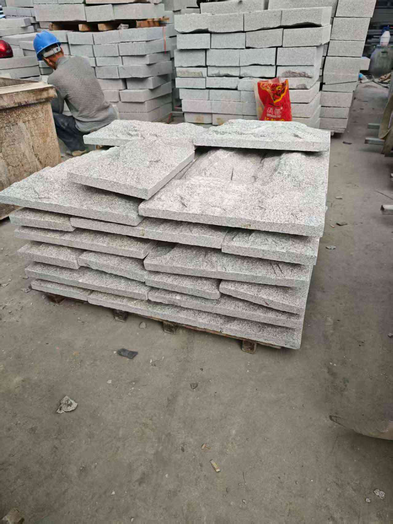 上饶芝麻白蘑菇石，自然面