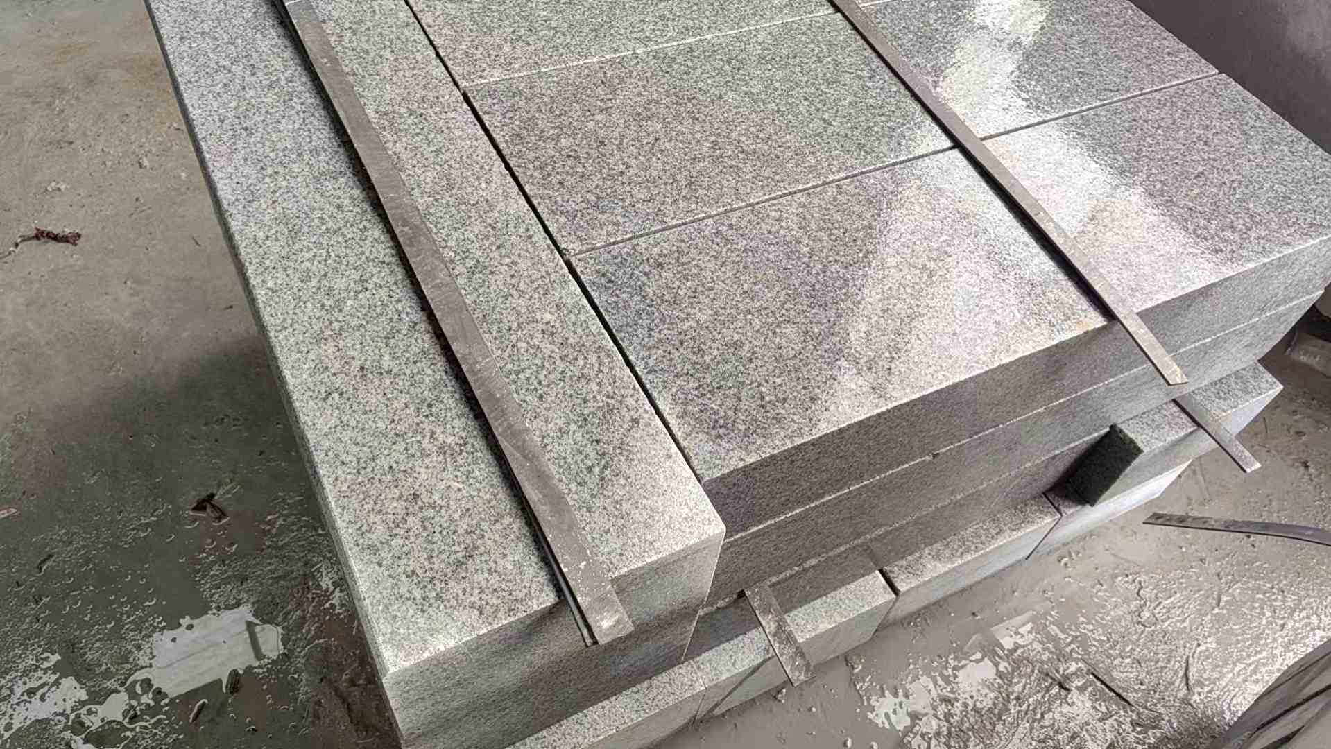 上饶芝麻灰 芝麻白 路牙石 路侧石 马路牙子